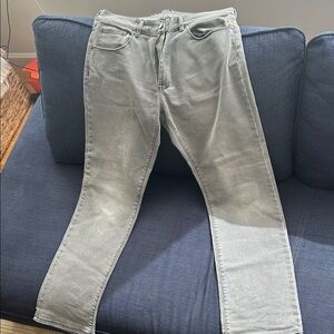 Men's Skinny Jeans in Light Gray - Modern Tapered Fit